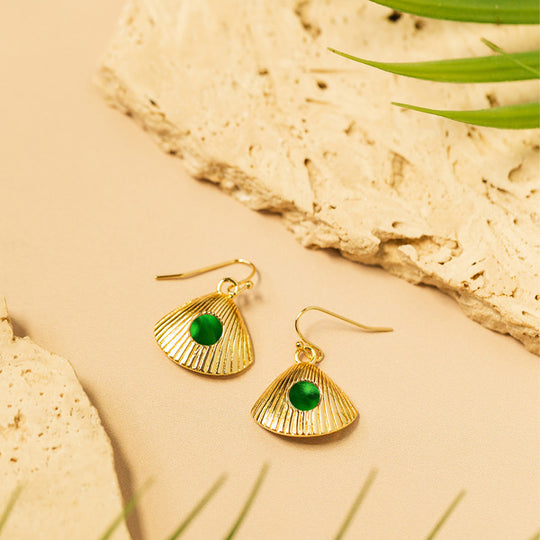 Seashells Earrings in Gold
